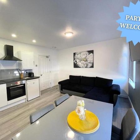 The Central Suite Sasco Apartments Blackpool Buitenkant foto